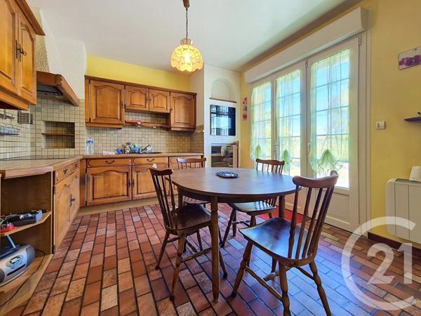 Maison à vendre  6 pièces - 127,40 m 2   ARGENTAN  - 61