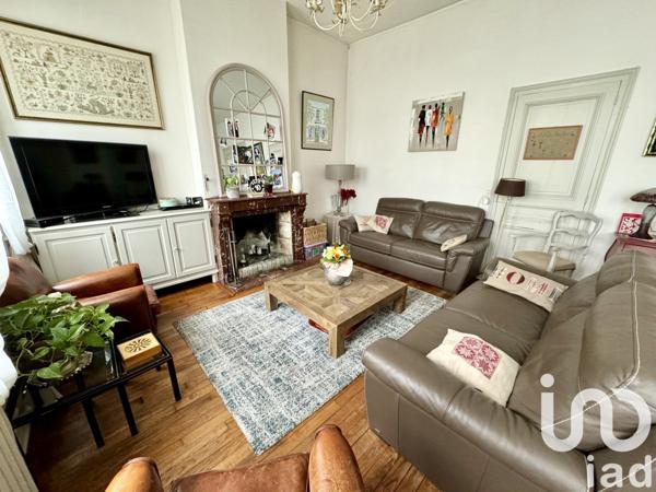 Maison à vendre 5 pièces 132 m² Saint-Quentin