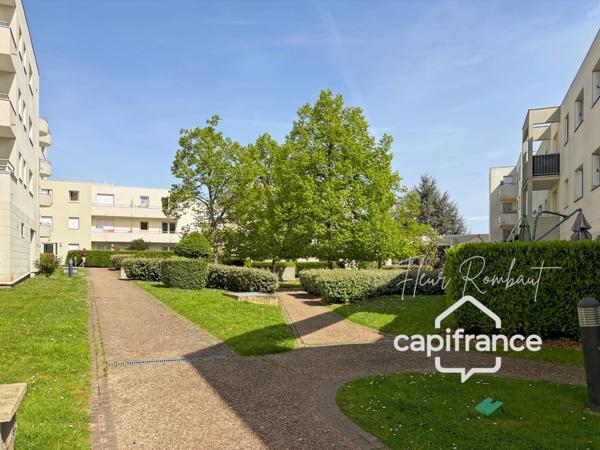 Appartement 3 pièces avec parking La Clef Saint Pierre à Elancourt - vendu loué