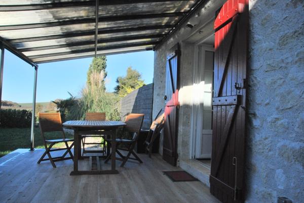 Cazideroque (47370) Maison de campagne avec gîte, piscine et grange