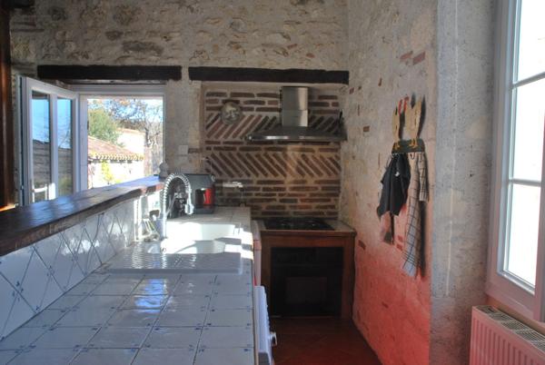 Cazideroque (47370) Maison de campagne avec gîte, piscine et grange