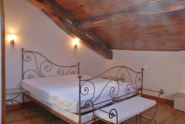 Cazideroque (47370) Maison de campagne avec gîte, piscine et grange