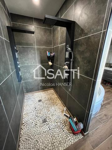 Le charme de la pierre mêlé au contemporain sur une parcelle de 6400m2