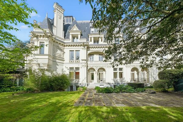 Vente Appartement de luxe Neuilly-sur-Seine 7 Pièces 246 m²
