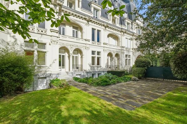 Vente Appartement de luxe Neuilly-sur-Seine 7 Pièces 246 m²