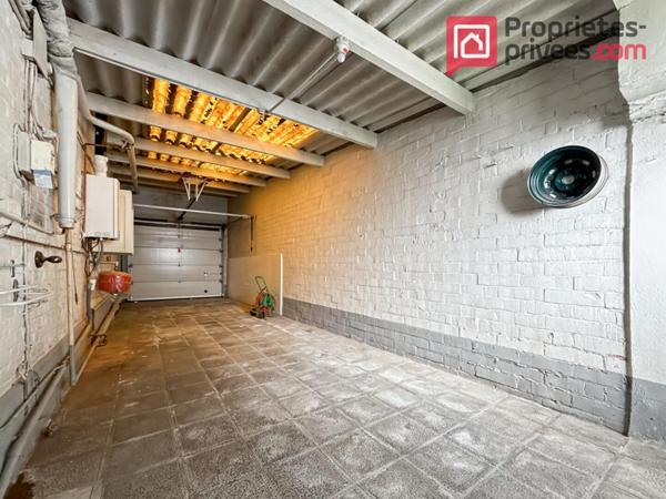 Maison La Chapelle D Armentieres 5 pièce(s) 465 m2