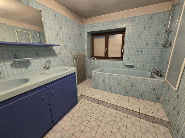 Grande maison de campagne