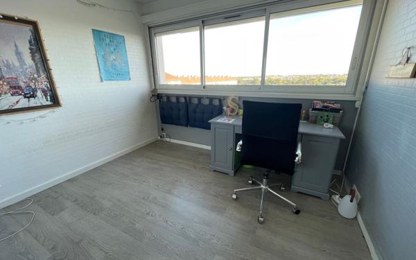 Appartement à vendre    4 pièces • 81,91 m2 Antony