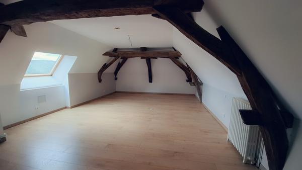 ENSEMBLE IMMOBILIER MIXTE LIBRE DE TOUTE OCCUPATION