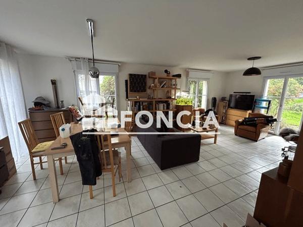 Location Maison 4 pièces 106.29 m² - 10 RUE DES MILLEPERTUIS Nantes 44300