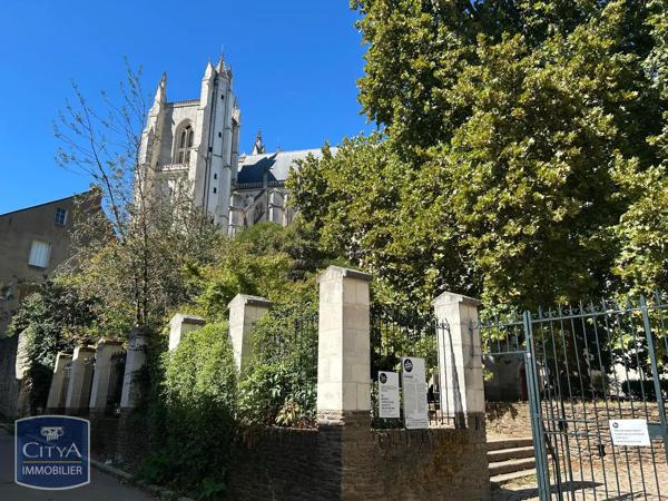Appartement à louer 2 pièces 50.04m² Nantes (44000)
