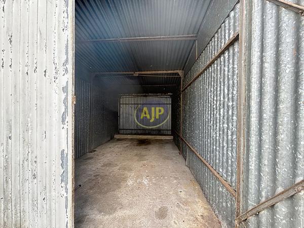 Location parking Rochefort : 80 € - AJP Immobilier Rochefort