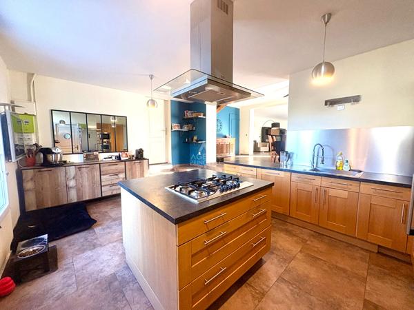 Maison Conflans Sainte Honorine 8 pièce(s) 205 m2 599 000 € **  - Référence  8328