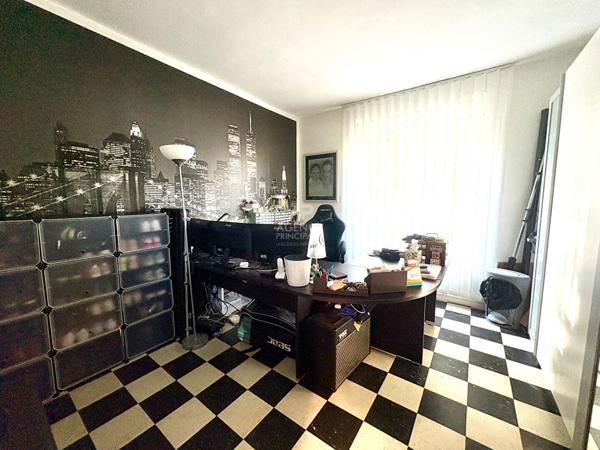 Maison Conflans Sainte Honorine 8 pièce(s) 205 m2 599 000 € **  - Référence  8328