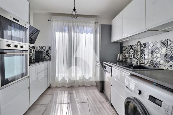 Appartement 4 pièces 75.82 m2