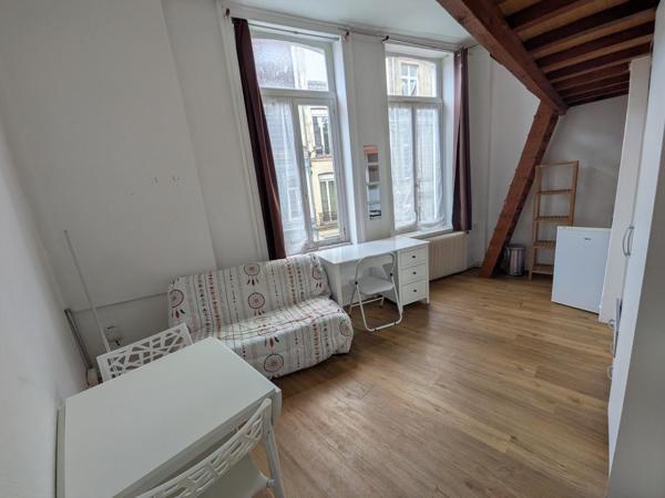 Studio mezzanine