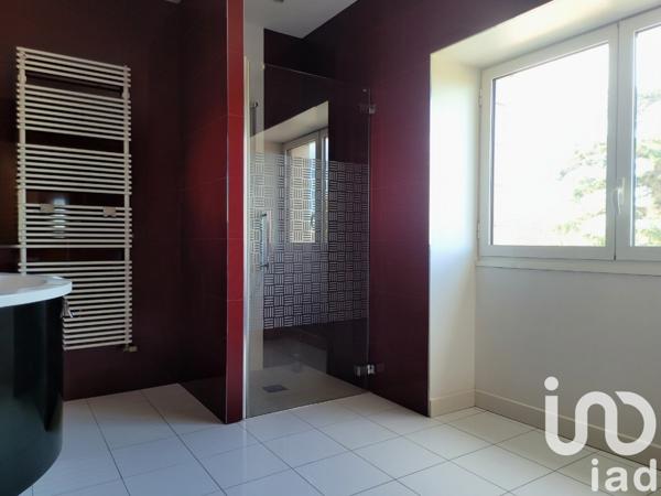 Maison à vendre 9 pièces 400 m² Sérigny