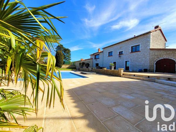 Maison à vendre 9 pièces 400 m² Sérigny