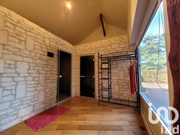 Maison à vendre 9 pièces 400 m² Sérigny