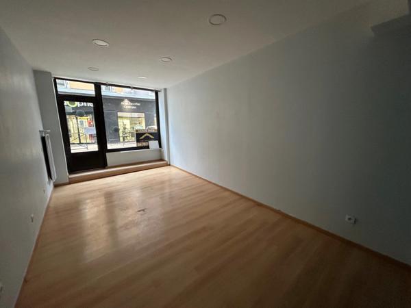 pont de beauvoisin a saisir immeuble de rapport 7 appartements loués + 1 commerce