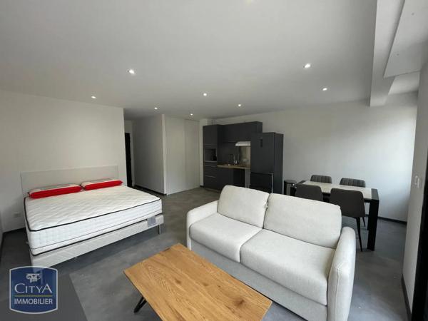 Appartement à louer 1 pièce 32.83m² Brive-la-Gaillarde (19100)