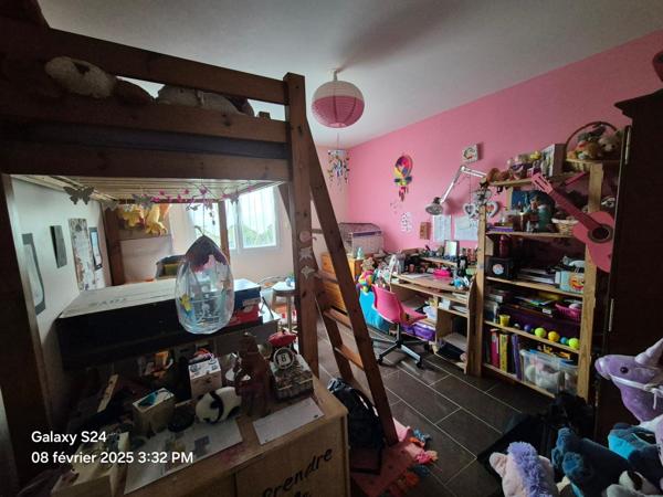 Maison plain pied 118m² 3 chbres avec gge/terrain