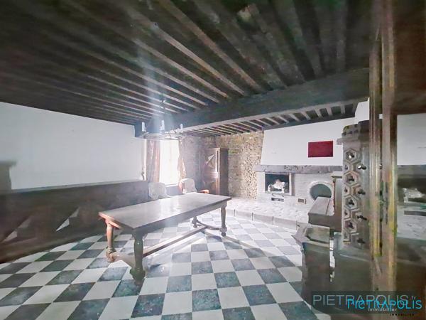 2 MAISONS environ 180m² ET 52m² + grenier, garages