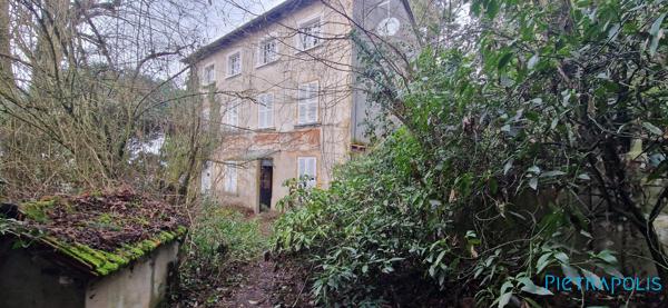 2 MAISONS environ 180m² ET 52m² + grenier, garages