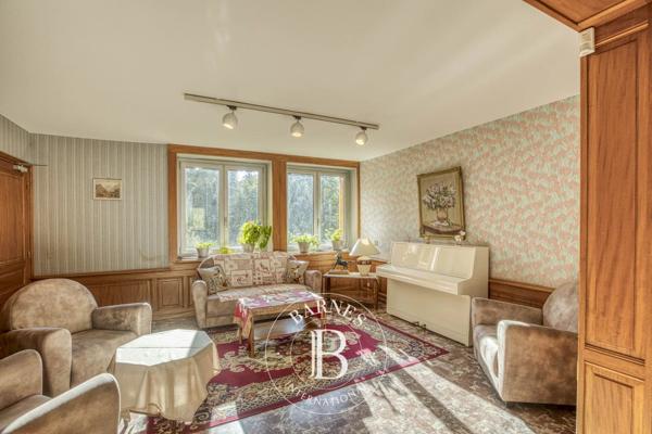 Gex, Hôtel 19 Chambres -  1 061 m² à vendre