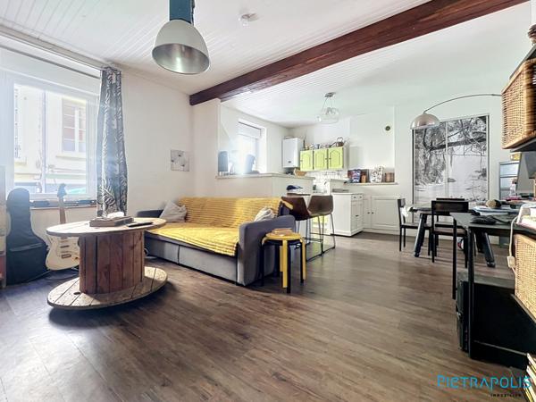 Maison de ville avec terrasse de type T5