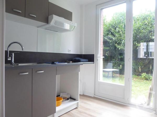 Immeuble à vendre  184 m 2   BEAUVAIS  - 60