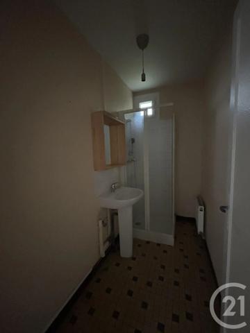 Immeuble à vendre  184 m 2   BEAUVAIS  - 60