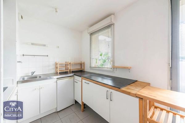 Appartement à vendre 2 pièces 47.8m² Raismes (59590)