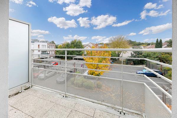 À vendre : Appartement T2 à VERT SAINT DENIS / Ascenseur / Dernier étage