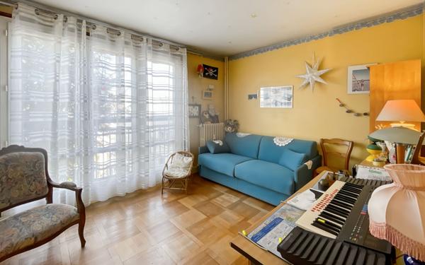 Appartement à vendre    5 pièces • 100 m2 Bondy