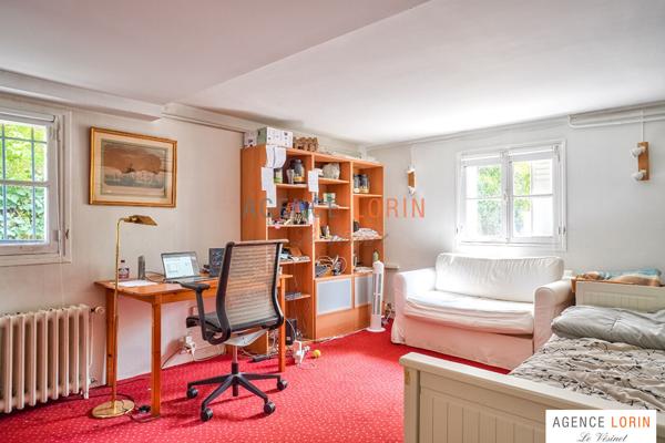 Maison Le Vésinet - 175 m² - 8 pièces Le vesinet Maison Le Vésinet - 175 m² - 8 pièces Le vesinet