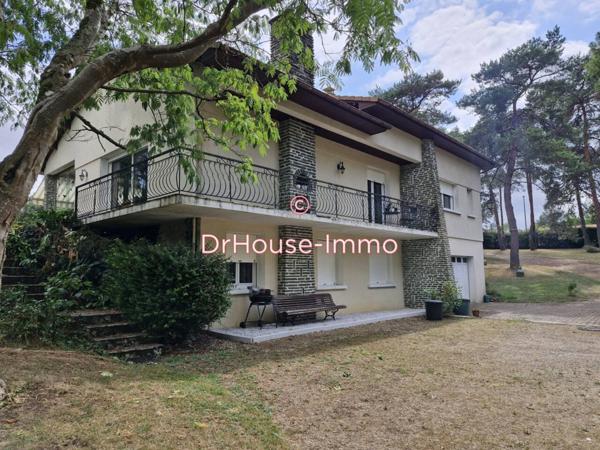 Maison à vendre 6 pièces de 181 m²