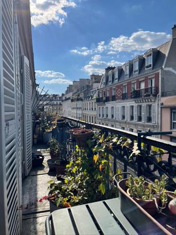 Appartement et balcon filant