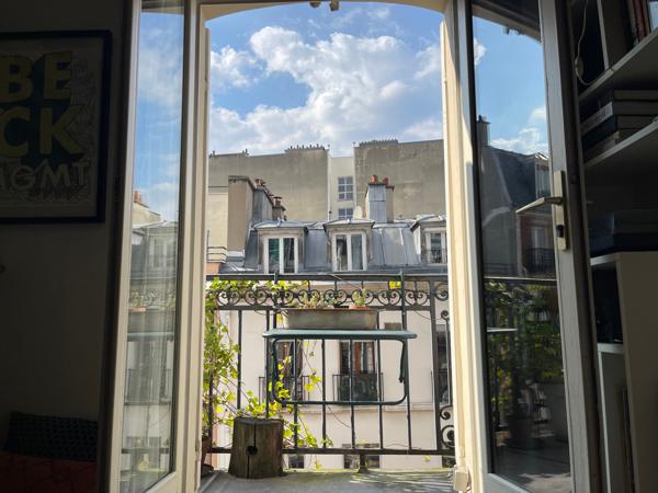 Appartement et balcon filant