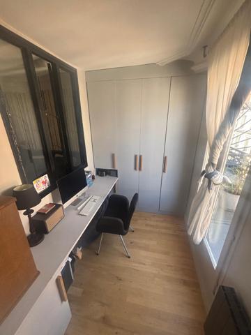 Appartement et balcon filant