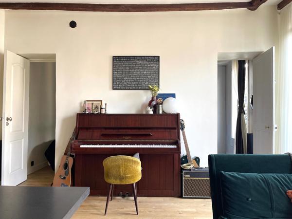 Appartement et balcon filant