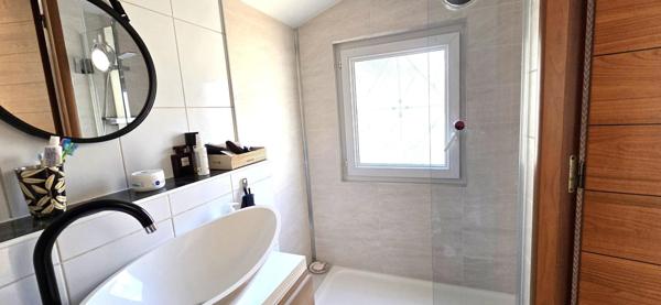 Versailles Porchefontaine-107 m2 carrez 135 au sol