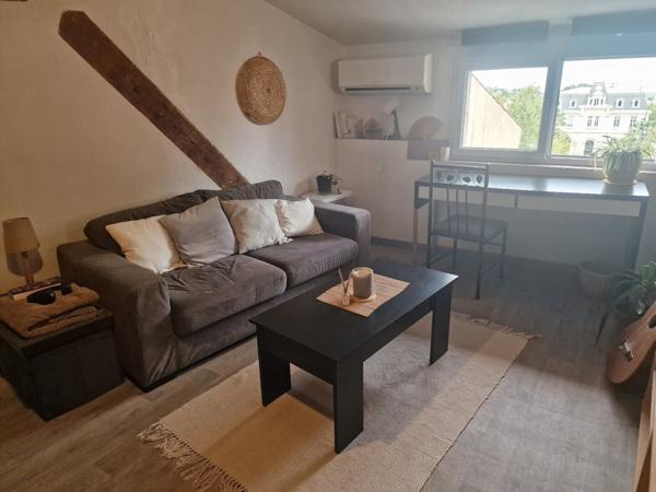 Appartement meublé T2, 3eme étage