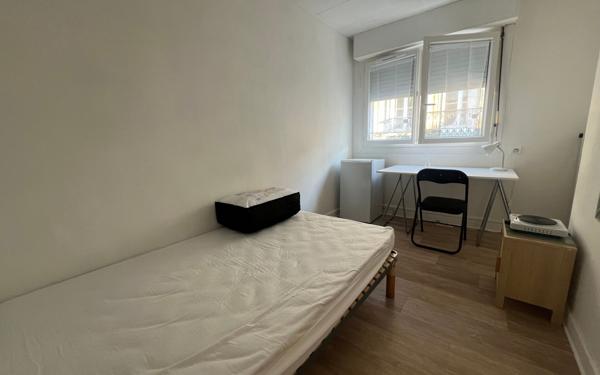 Appartement à louer    1 pièce • 10,91 m2 Bordeaux
