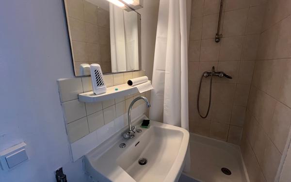 Appartement à louer    1 pièce • 10,91 m2 Bordeaux