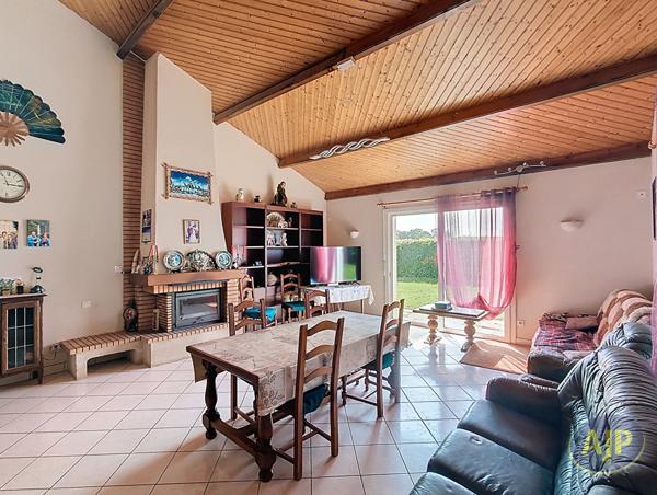 Vente maison Vieillevigne : 230 000 € - AJP Immobilier Vieillevigne