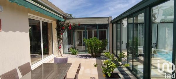 Maison à vendre 7 pièces 226 m² Chevanceaux