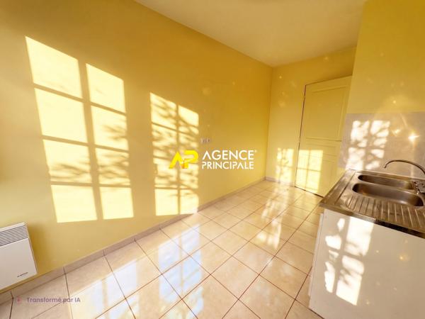 Argenteuil Centre-Ville Appartement 2 pièces,1 chambre avec place de parking + cave 169 600 € **  - Référence  4595
