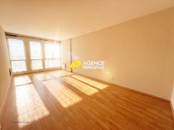 Argenteuil Centre-Ville Appartement 2 pièces,1 chambre avec place de parking + cave 169 600 € **  - Référence  4595