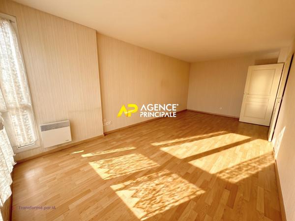 Argenteuil Centre-Ville Appartement 2 pièces,1 chambre avec place de parking + cave 169 600 € **  - Référence  4595